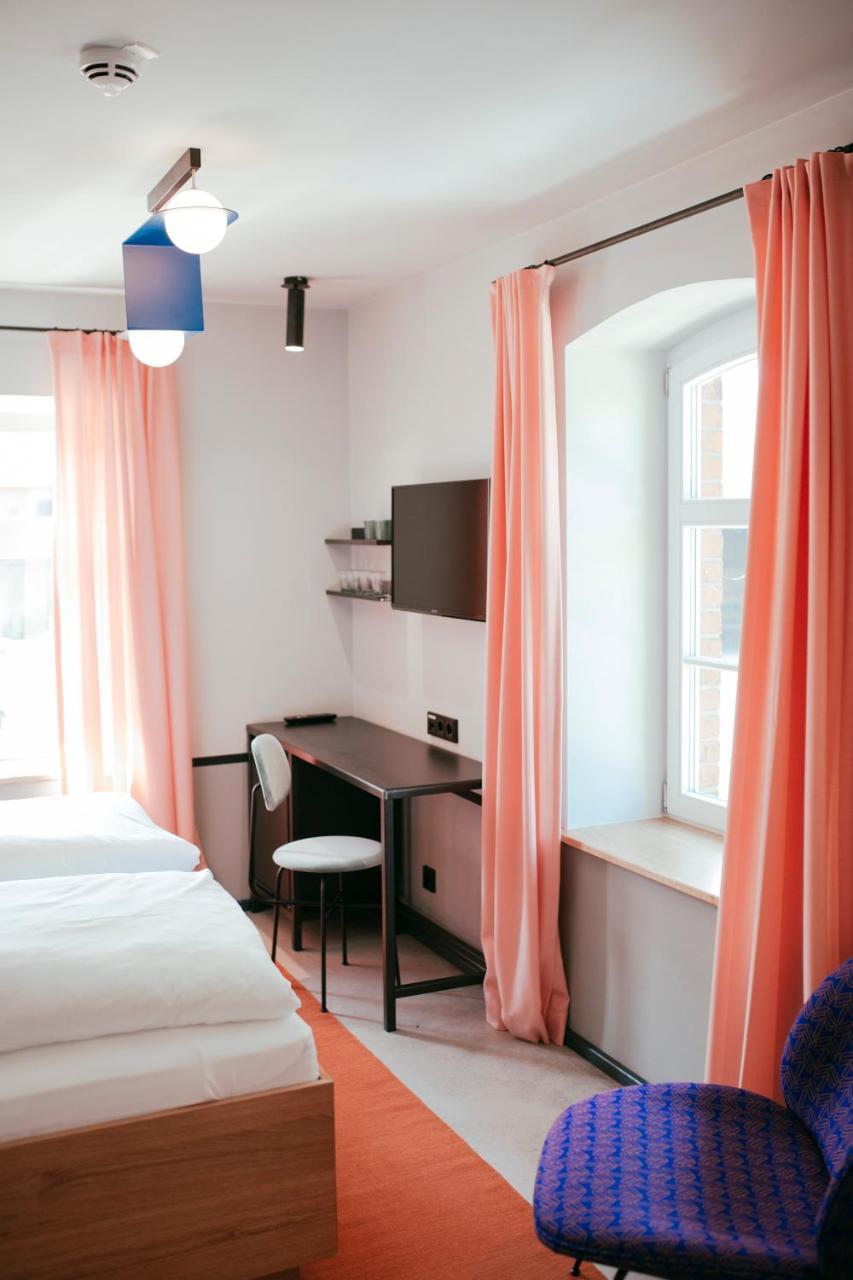 Hotel Am Kloster - Domaene Moellenbeck رنتلن المظهر الخارجي الصورة